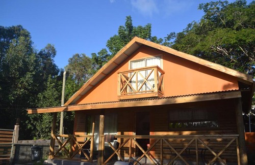 Hanga Roa House | Cabaña Manuto Tahai