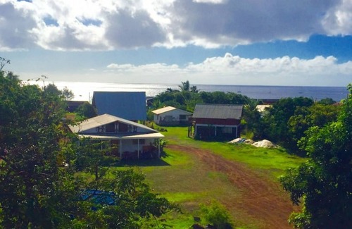 Hanga Roa House | Cabaña Rapu Tuki-Motu Iti, minimum 4 people.