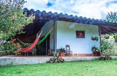 Coffee Triangle Other | Cabaña Rustica