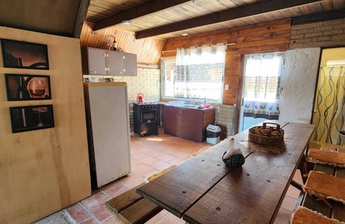 Puimayen Cabin | Cabaña Verde. La Mano