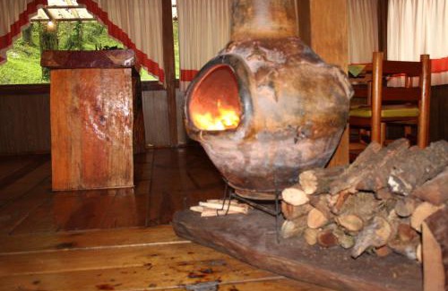 Valle de Bravo Hotel | Cabañas Alpinas López Fontes