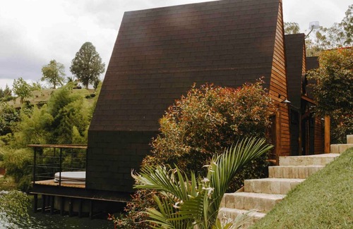 Guatape Cabin | Cabañas con Jacuzzi en el Peñol