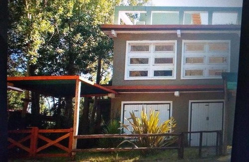 Mar Azul Apartment | Cabañas con jardin cochera quincho y parrilla, 3 cuadras centro 4 playa
