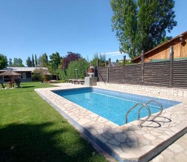 Chacras de Coria Ski Chalet | CABAÑAS DE CHACRAS