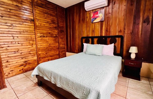 La Fortuna House | Cabañas del Norte
