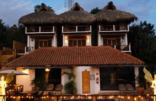 Mazunte Hotel | Cabañas Madre Tierra