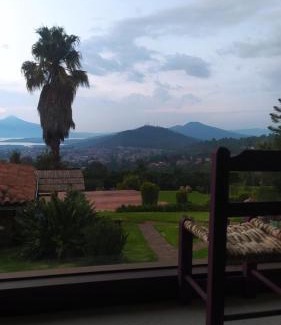 Patzcuaro Hotel | Cabañas "Rancho La Mesa"