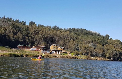 Curanipe Hotel | Cabañas rio chovellen