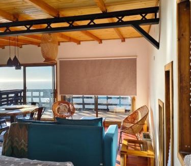 Curanipe House | Cabañas Vista Hermosa Pelluhue