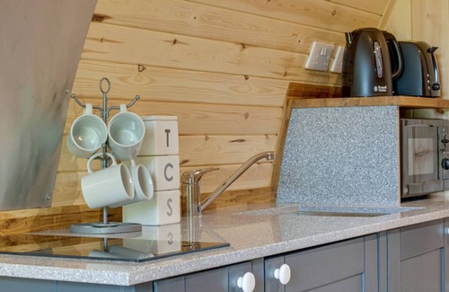 Dinas Mawddwy Ski Chalet | Caban Clyd in Machynlleth