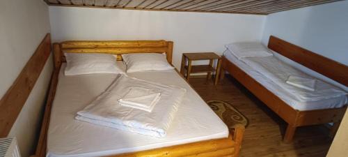 Petrila House | Cabana Groapa Seaca
