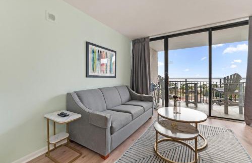 Myrtle Beach Apartment | Cabana Palms - Oceanfront Renovated King Bed Sauna