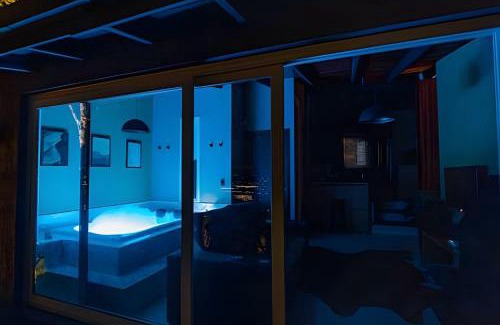 Igrejinha House | Cabana romântica com Jacuzzi ao lado de Gramado