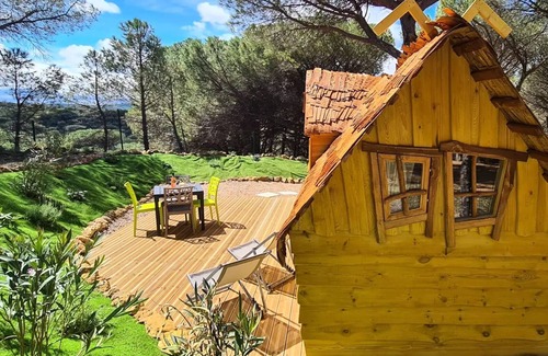 Bizanet Cabin | Cabane Enchantée 2 to 4 persons - 2 pers. included in the price
