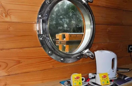 Molinet Cabin | Cabane Flottante à Quai 2 Pièces 2/5 Personnes