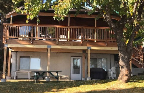Peninsula Village Cabin | Cabin ∙ 8 bedrooms ∙ 22 guests