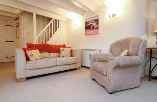 Lansallos Cottage | Cabin ∙ 1 bedroom ∙ 2 guests