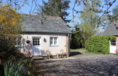 Littleham Cottage | Cabin ∙ 1 bedroom ∙ 2 guests