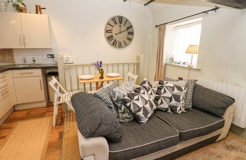 Middleham Cottage | Cabin ∙ 1 bedroom ∙ 2 guests