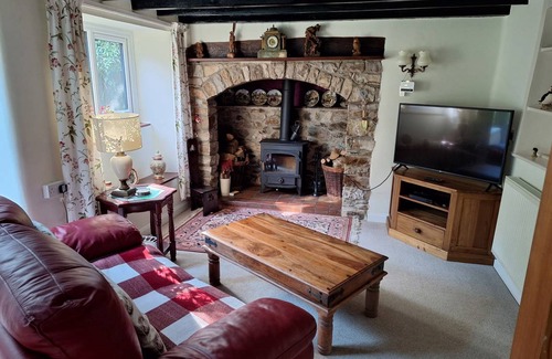 Honiton Cottage | Cabin ∙ 1 bedroom ∙ 2 guests