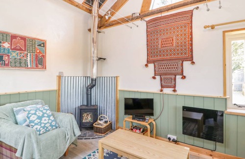 Blandford Forum Cottage | Cabin ∙ 1 bedroom ∙ 2 guests
