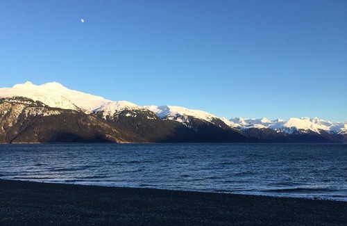 Haines House | Cabin 1 Lynn View Lodge