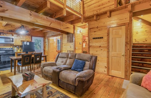 Stanardsville Cabin | Cabin #11 - 3 Bears | 3 Bed, 2 Bath