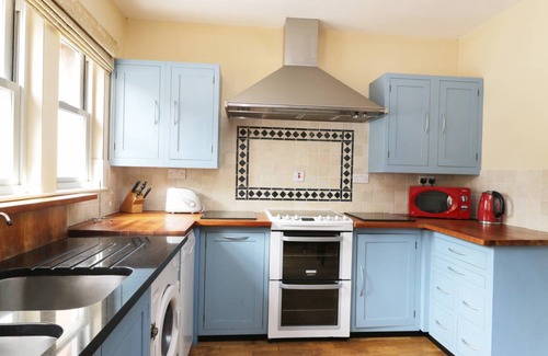 Holmrook Cottage | Cabin ∙ 2 bedrooms ∙ 4 guests