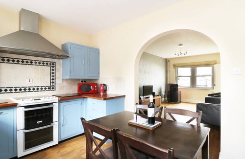 Holmrook Cottage | Cabin ∙ 2 bedrooms ∙ 4 guests