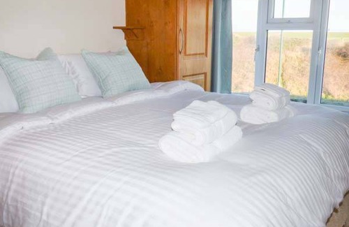 Marske-by-the-Sea Cottage | Cabin ∙ 2 bedrooms ∙ 4 guests