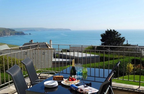Bigbury-on-Sea Cottage | Cabin ∙ 2 bedrooms ∙ 4 guests