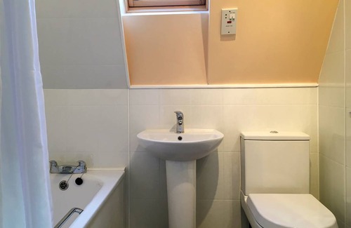 Fortrose Cottage | Cabin ∙ 2 bedrooms ∙ 4 guests