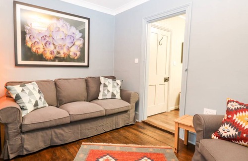 Kessingland Cottage | Cabin ∙ 2 bedrooms ∙ 4 guests