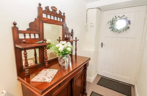 Saltburn-by-the-Sea Cottage | Cabin ∙ 2 bedrooms ∙ 3 guests