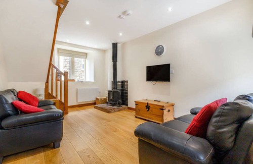 Chesterfield Cottage | Cabin ∙ 2 bedrooms ∙ 4 guests