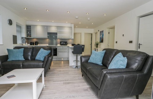 Whitby Cottage | Cabin ∙ 2 bedrooms ∙ 4 guests