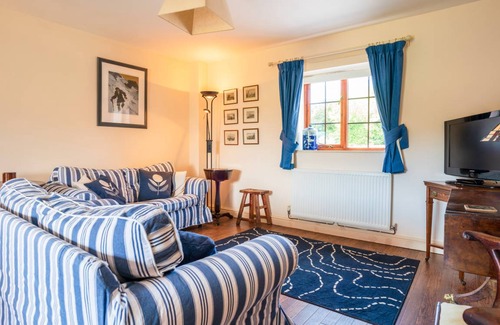 Llanengan Cottage | Cabin ∙ 2 bedrooms ∙ 4 guests