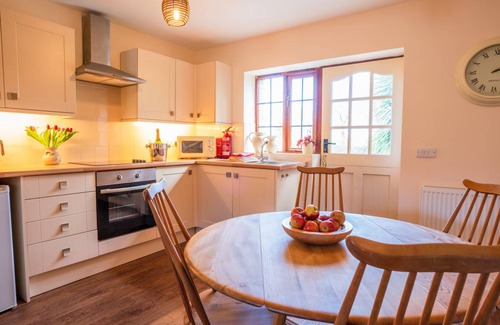 Llanengan Cottage | Cabin ∙ 2 bedrooms ∙ 4 guests