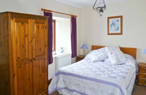 Newport Cottage | Cabin ∙ 2 bedrooms ∙ 4 guests