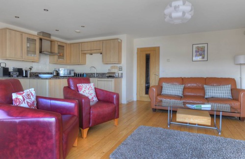 West Bay Cottage | Cabin ∙ 2 bedrooms ∙ 4 guests