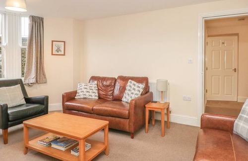 Buxton Cottage | Cabin ∙ 2 bedrooms ∙ 5 guests