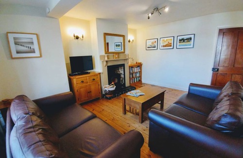 Briston Cottage | Cabin ∙ 2 bedrooms ∙ 5 guests