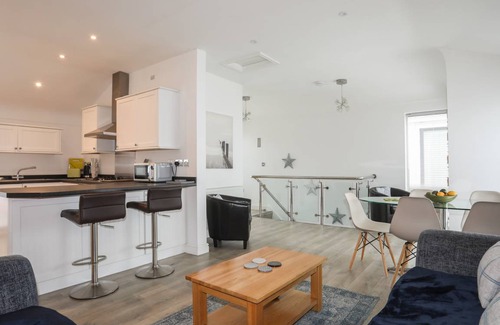Rhyd-y-clafdy Cottage | Cabin ∙ 2 bedrooms ∙ 5 guests