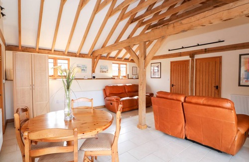 Hunstanton Cottage | Cabin ∙ 2 bedrooms ∙ 4 guests