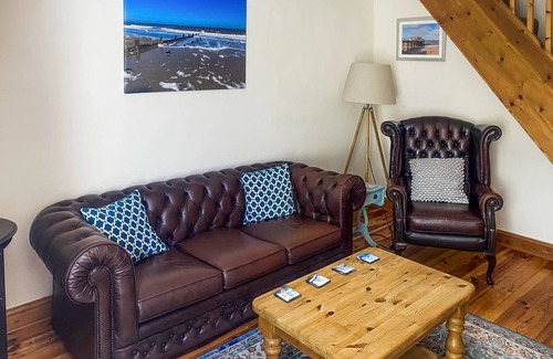 Mundesley Cottage | Cabin ∙ 2 bedrooms ∙ 4 guests