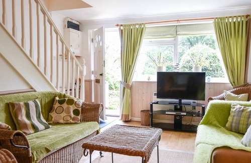 Charmouth Cottage | Cabin ∙ 3 bedrooms ∙ 6 guests