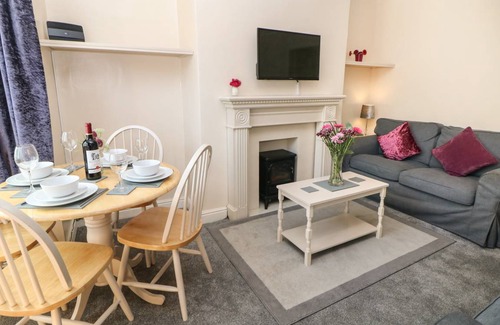 Buxton Cottage | Cabin ∙ 3 bedrooms ∙ 5 guests