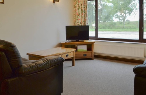 Foxley Cottage | Cabin ∙ 3 bedrooms ∙ 5 guests