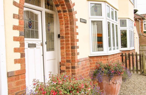 Ludwel Cottage | Cabin ∙ 3 bedrooms ∙ 5 guests