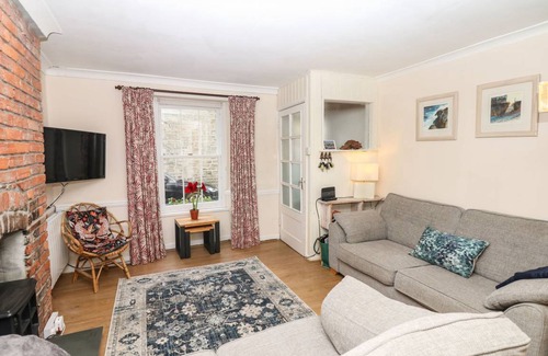 Flushing Cottage | Cabin ∙ 3 bedrooms ∙ 5 guests